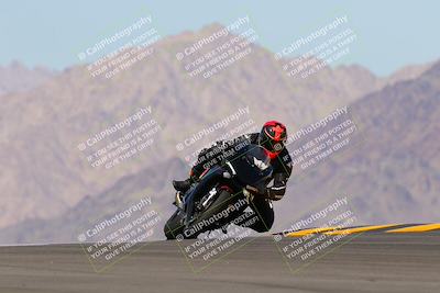 media/Oct-03-2022-Moto Forza (Mon) [[5f077a3730]]/Advanced Group/Session 4 (Turn 9)/